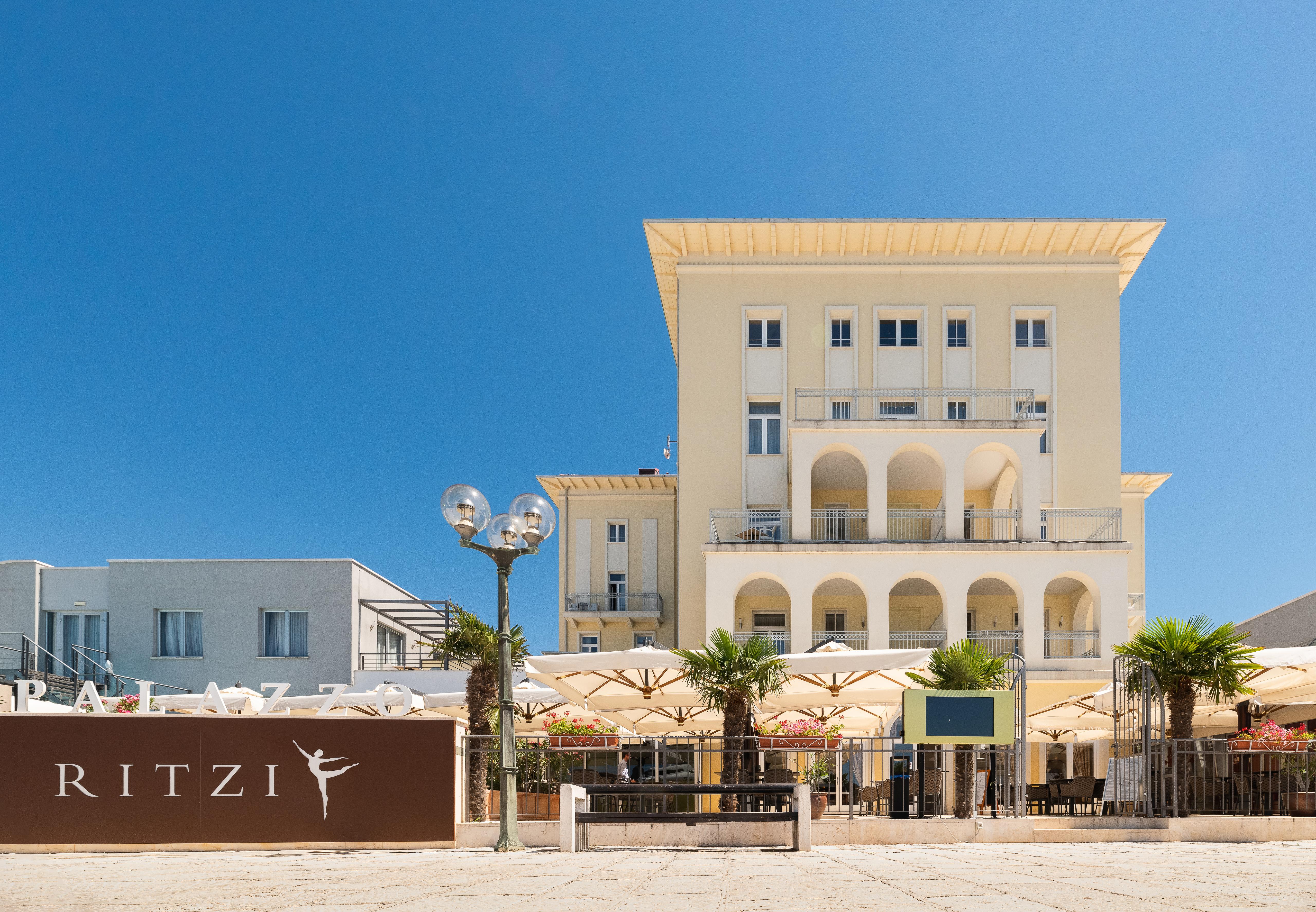 Bo Hotel Palazzo Porec Exterior photo