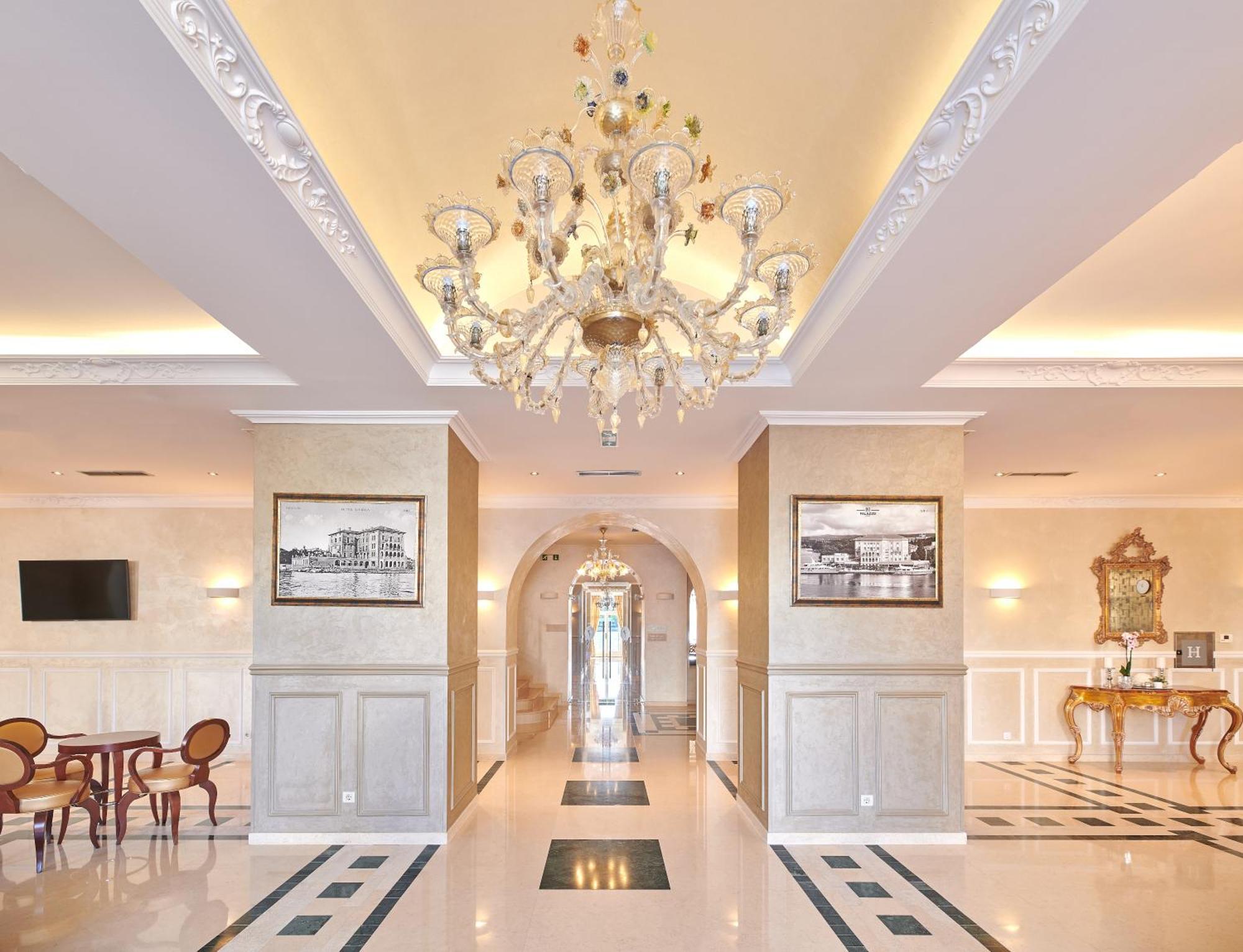Bo Hotel Palazzo Porec Exterior photo